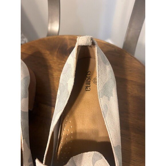 Susina Leather Camouflage Flats Pointed Toe Slip On Loafers For Women Size 8.5 - Picture 2 of 5